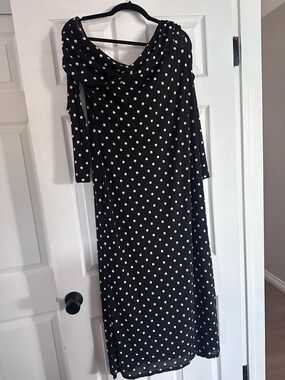 Black and White Polka Dot Off-Shoulder Maxi Dress